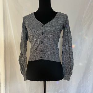 Divided cropped cardigan